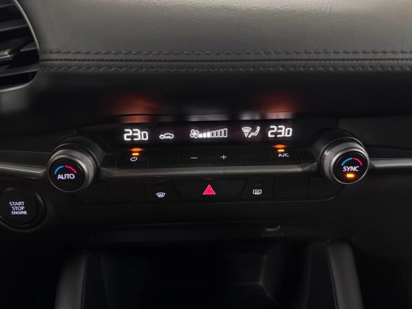 Mazda 3 IV (BP) с пробегом 2020 года, цена 1 850 000 рублей, 81162 км, седан, Автокод Объявления