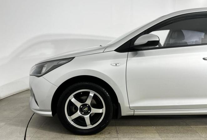 Hyundai Solaris II с пробегом 2020 года, цена 1 445 000 рублей, 86880 км, седан, Автокод Объявления