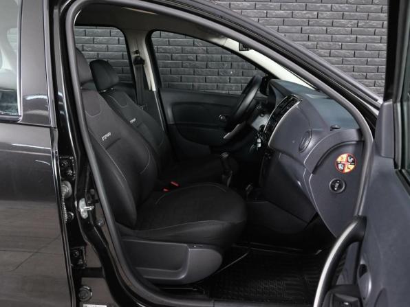 Renault Sandero II с пробегом 2014 года, цена 1 000 000 рублей, 51156 км, хэтчбек, Автокод Объявления