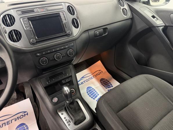 Volkswagen Tiguan I Рестайлинг с пробегом 2015 года, цена 1 600 000 рублей, 220760 км, внедорожник, Автокод Объявления