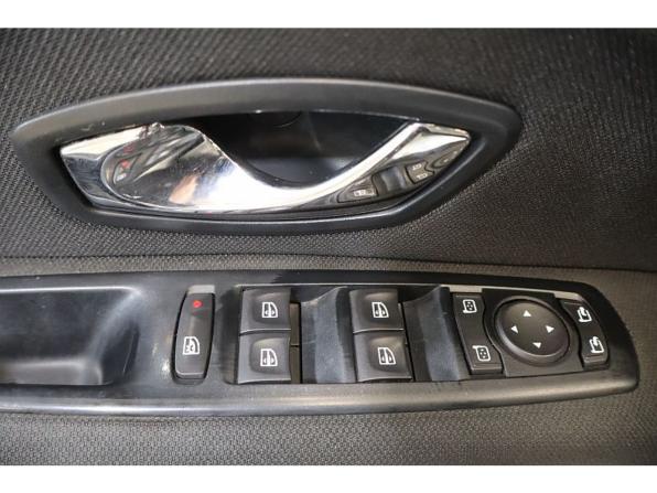 Renault Fluence I Рестайлинг с пробегом 2013 года, цена 789 000 рублей, 169781 км, седан, Автокод Объявления