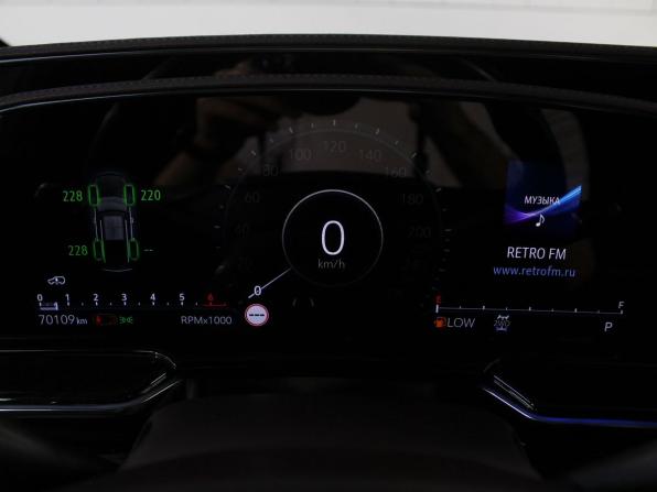 Cadillac Escalade V с пробегом 2022 года, цена 10 950 000 рублей, 70101 км, внедорожник, Автокод Объявления
