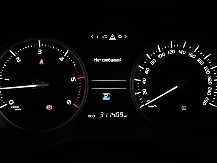 Toyota Land Cruiser 200 Series Рестайлинг 2 Москва  - изображение 13