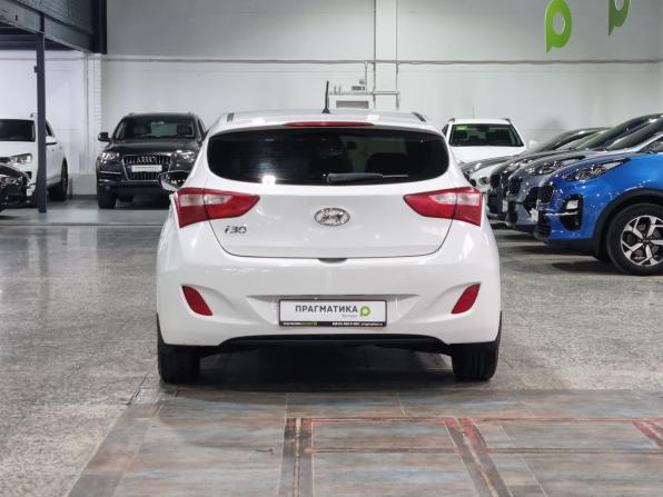 Hyundai i30 II с пробегом 2013 года, цена 945 000 рублей, 140032 км, хэтчбек, Автокод Объявления