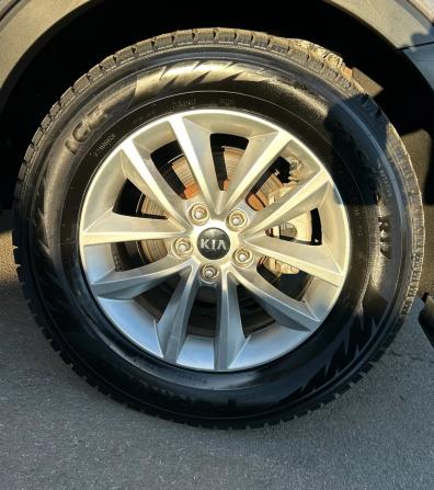 Kia Sorento III Prime с пробегом 2017 года, цена 2 370 000 рублей, 137000 км, внедорожник, Автокод Объявления