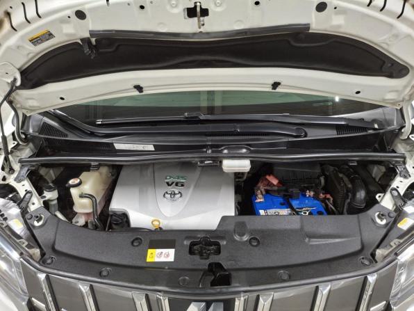 Toyota Alphard III Рестайлинг с пробегом 2019 года, цена 4 050 000 рублей, 176796 км, минивэн, Автокод Объявления