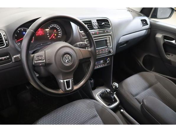 Volkswagen Polo V с пробегом 2013 года, цена 619 000 рублей, 240560 км, седан, Автокод Объявления