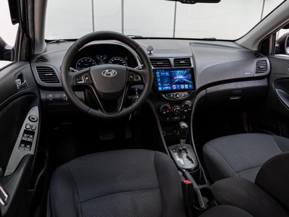 Hyundai Solaris I с пробегом 2013 года, цена 997 000 рублей, 127251 км, седан, Автокод Объявления