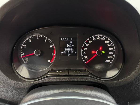Volkswagen Polo V Рестайлинг с пробегом 2016 года, цена 1 090 000 рублей, 88892 км, седан, Автокод Объявления