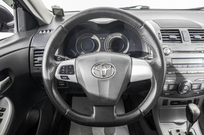 Toyota Corolla X (E140 E150) Рестайлинг с пробегом 2011 года, цена 1 239 000 рублей, 210800 км, седан, Автокод Объявления