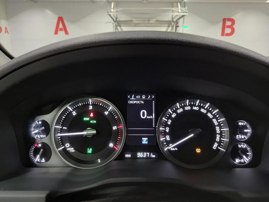 Toyota Land Cruiser 200 Series Рестайлинг 2 Казань  - изображение 16