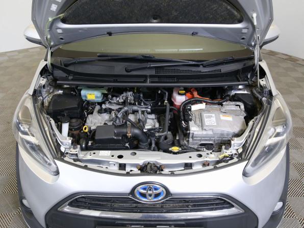 Toyota Sienta II с пробегом 2015 года, цена 1 250 000 рублей, 160050 км, компактвэн, Автокод Объявления