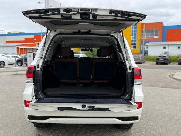 Toyota Land Cruiser 200 Series Рестайлинг 2 с пробегом 2016 года, цена 5 600 000 рублей, 157244 км, внедорожник, Автокод Объявления