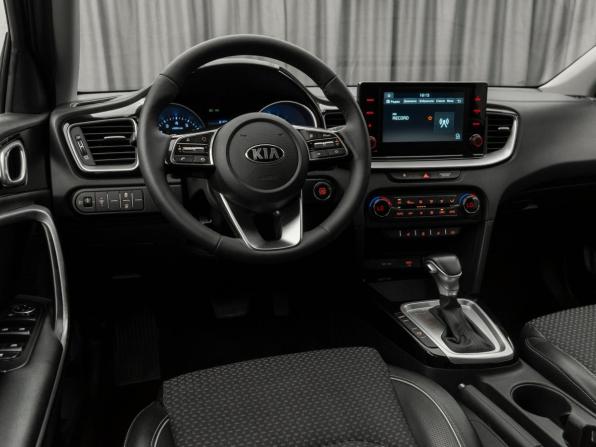 Kia Ceed III с пробегом 2020 года, цена 1 800 000 рублей, 231740 км, универсал, Автокод Объявления