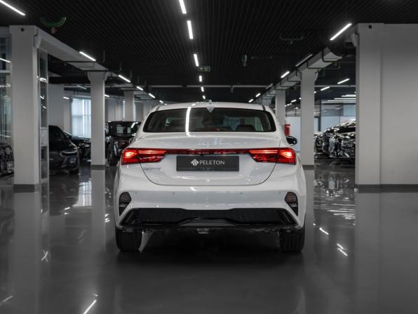 Kia Cerato IV Рестайлинг с пробегом 2025 года, цена 2 700 000 рублей, 951 км, седан, Автокод Объявления