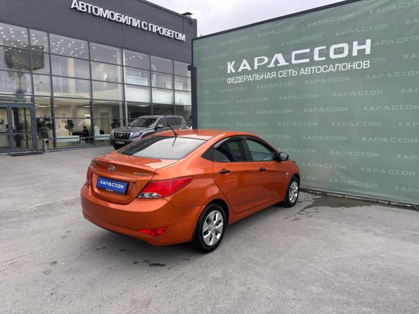 Hyundai Solaris I Рестайлинг с пробегом 2015 года, цена 870 000 рублей, 135038 км, седан, Автокод Объявления