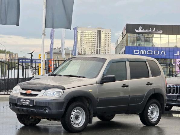Chevrolet Niva I Рестайлинг с пробегом 2019 года, цена 825 000 рублей, 91505 км, внедорожник, Автокод Объявления