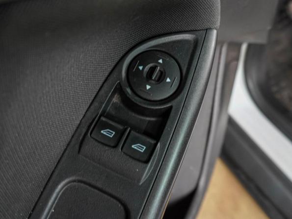 Ford Focus III Рестайлинг с пробегом 2015 года, цена 949 900 рублей, 156006 км, хэтчбек, Автокод Объявления