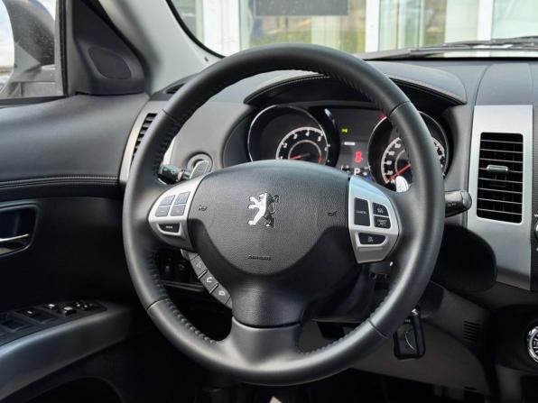 Peugeot 4007 с пробегом 2011 года, цена 1 195 000 рублей, 193769 км, внедорожник, Автокод Объявления