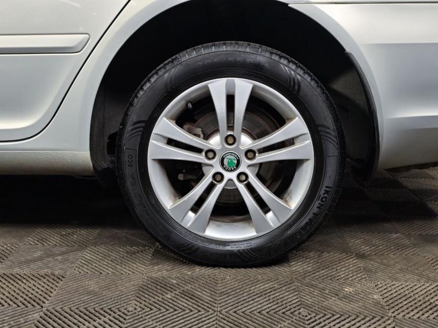 Skoda Octavia II (A5) Рестайлинг Москва  - изображение 9