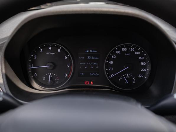 Hyundai Solaris II с пробегом 2018 года, цена 1 248 070 рублей, 96660 км, седан, Автокод Объявления