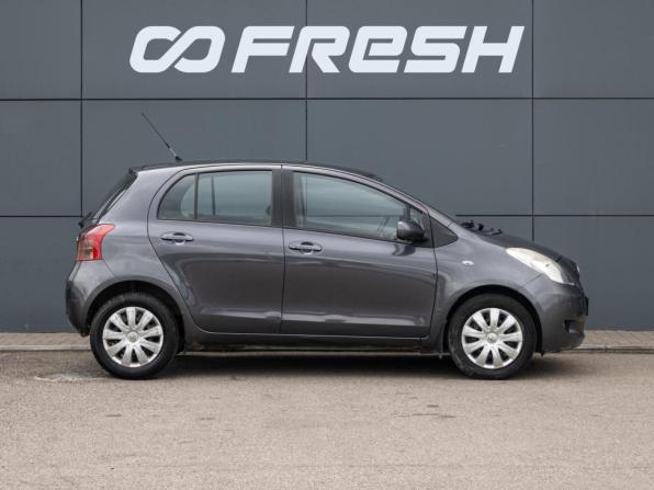 Toyota Yaris II с пробегом 2008 года, цена 525 000 рублей, 203109 км, хэтчбек, Автокод Объявления