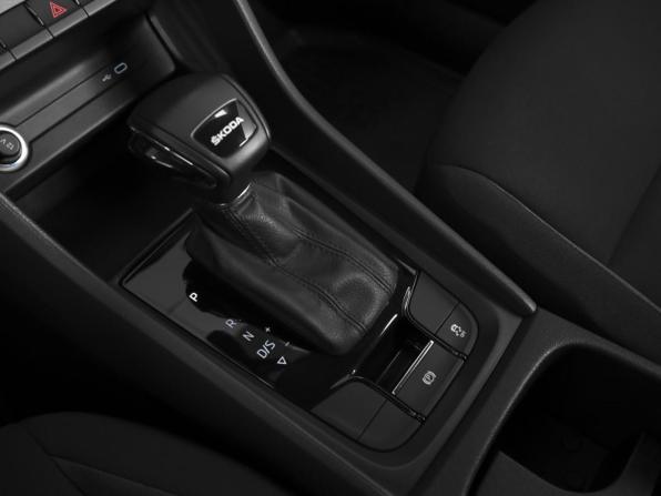 Skoda Karoq I с пробегом 2020 года, цена 2 570 000 рублей, 94155 км, внедорожник, Автокод Объявления