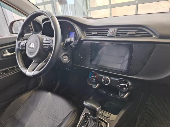 Kia Rio IV Рестайлинг с пробегом 2020 года, цена 1 516 000 рублей, 98829 км, хэтчбек, Автокод Объявления