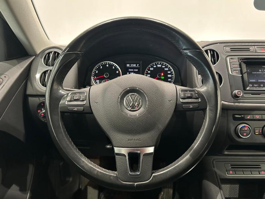 Volkswagen Tiguan I Рестайлинг Санкт-Петербург  - изображение 18