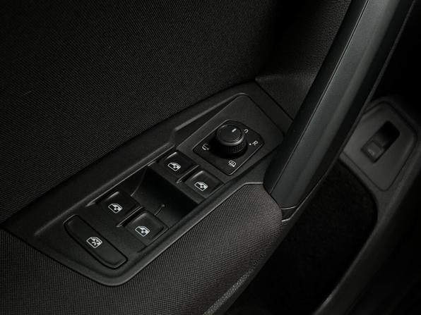 Volkswagen Tiguan II с пробегом 2020 года, цена 2 719 200 рублей, 93825 км, внедорожник, Автокод Объявления