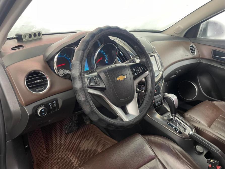 Chevrolet Cruze I Рестайлинг Воронеж  - изображение 8