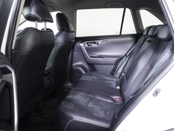 Toyota RAV4 V (XA50) с пробегом 2021 года, цена 3 970 000 рублей, 108612 км, внедорожник, Автокод Объявления