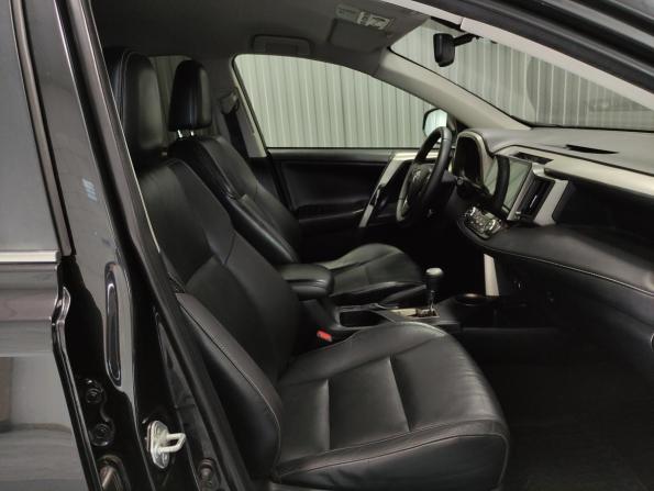 Toyota RAV4 IV (XA40) с пробегом 2012 года, цена 1 900 000 рублей, 198900 км, внедорожник, Автокод Объявления