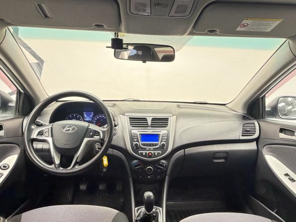Hyundai Solaris I с пробегом 2011 года, цена 630 000 рублей, 228643 км, седан, Автокод Объявления