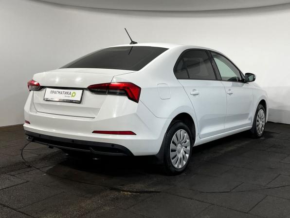 Skoda Rapid II с пробегом 2020 года, цена 1 399 900 рублей, 130000 км, лифтбек, Автокод Объявления
