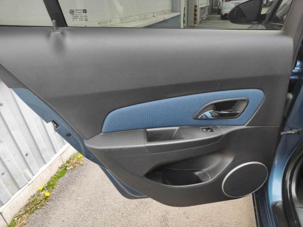 Chevrolet Cruze I Рестайлинг с пробегом 2013 года, цена 660 000 рублей, 224304 км, седан, Автокод Объявления