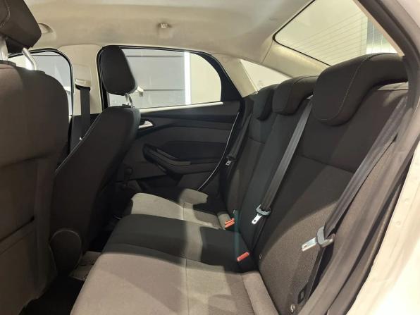 Ford Focus III Рестайлинг с пробегом 2016 года, цена 916 000 рублей, 130000 км, седан, Автокод Объявления