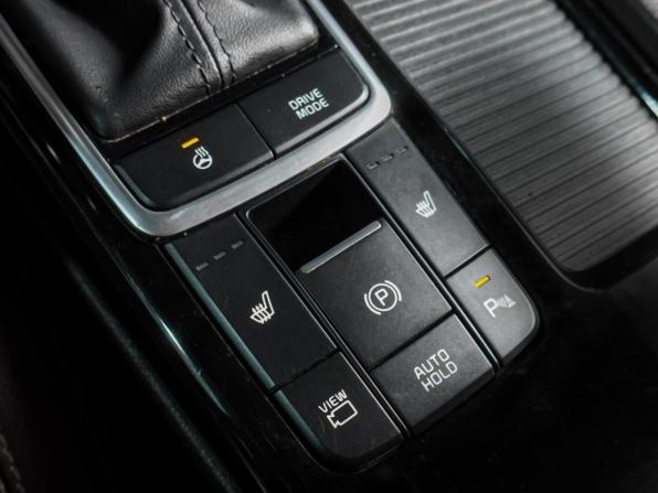 Kia Optima IV Рестайлинг с пробегом 2019 года, цена 1 999 000 рублей, 136984 км, седан, Автокод Объявления