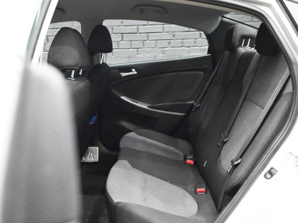 Hyundai Solaris I с пробегом 2014 года, цена 800 000 рублей, 154296 км, седан, Автокод Объявления