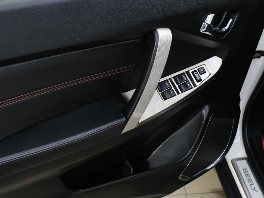 Geely Emgrand X7 I Рестайлинг Самара  - изображение 17