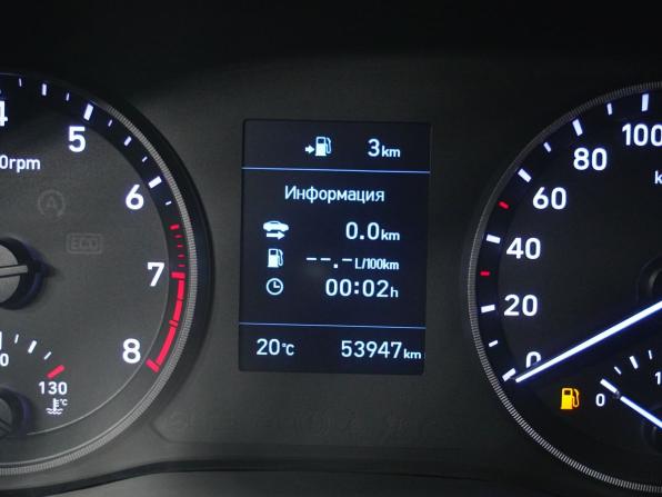 Hyundai Solaris II с пробегом 2017 года, цена 1 283 000 рублей, 54000 км, седан, Автокод Объявления