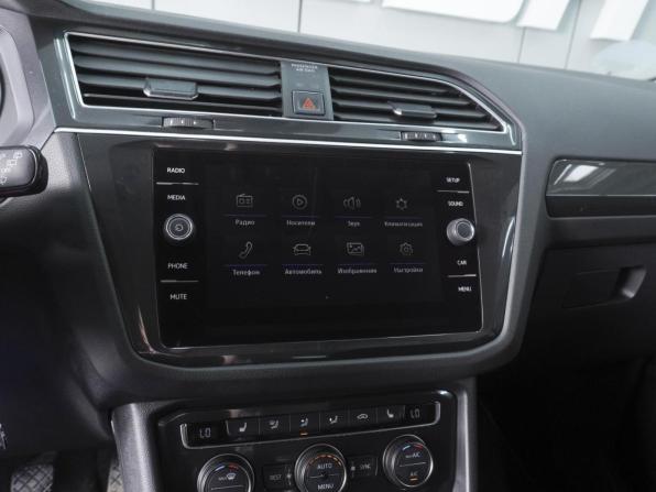 Volkswagen Tiguan II с пробегом 2017 года, цена 2 070 000 рублей, 114905 км, внедорожник, Автокод Объявления