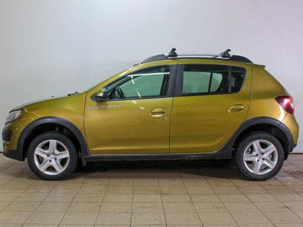 Renault Sandero II с пробегом 2015 года, цена 615 000 рублей, 268000 км, хэтчбек, Автокод Объявления