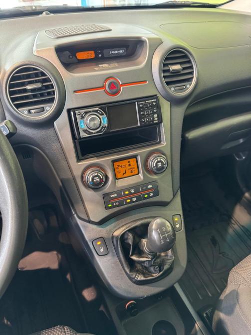 Kia Carens II (UN) Чебоксары  - изображение 17