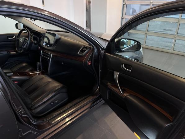 Nissan Teana II Рестайлинг с пробегом 2011 года, цена 740 800 рублей, 243191 км, седан, Автокод Объявления