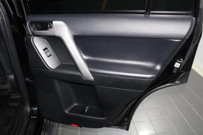 Toyota Land Cruiser Prado 150 Series Рестайлинг 3 с пробегом 2020 года, цена 4 990 000 рублей, 55181 км, внедорожник, Автокод Объявления