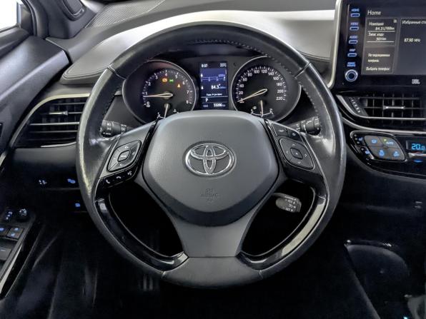 Toyota C-HR I Рестайлинг с пробегом 2021 года, цена 2 845 000 рублей, 55095 км, внедорожник, Автокод Объявления