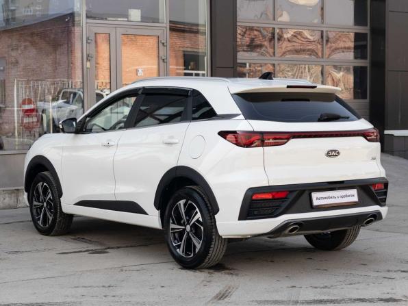 JAC JS6 с пробегом 2023 года, цена 1 900 000 рублей, 7432 км, внедорожник, Автокод Объявления