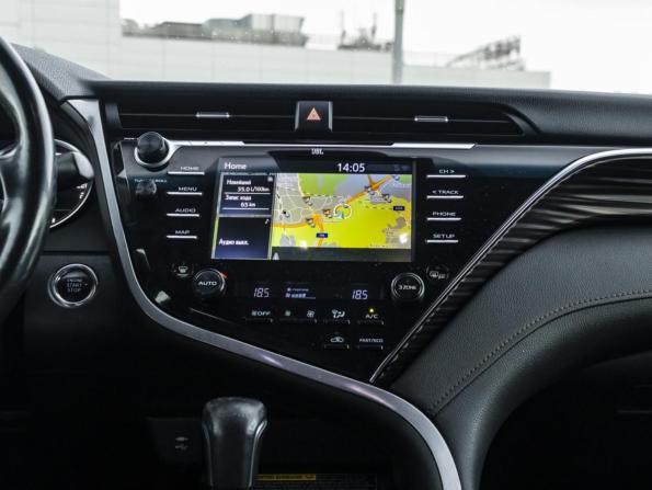 Toyota Camry VIII (XV70) с пробегом 2018 года, цена 2 499 000 рублей, 145769 км, седан, Автокод Объявления