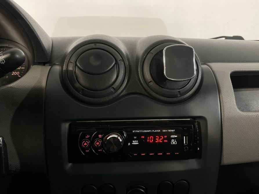 Renault Sandero I Великий Новгород  - изображение 14